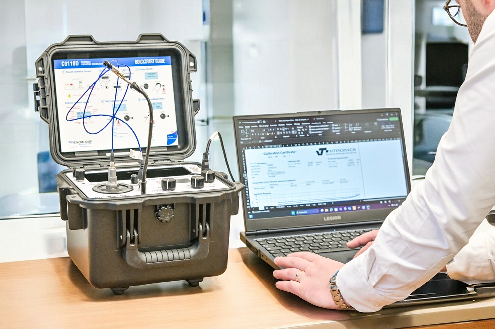 vibration et mesure de capteurs sur machines outils pour l'automobile, aéronautique et défense