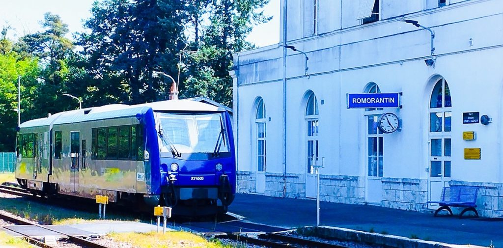 trajets en trains entre loir et cher et Indre