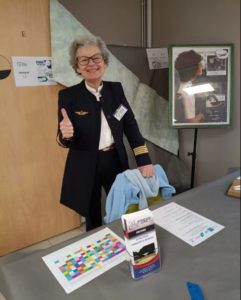 Francine Coullet (France survol) en uniforme