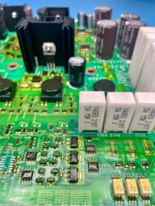 E-NERGIE est une entreprise spécialisée dans la réparation électronique industrielle et la maintenance de tout type d'équipements électroniques