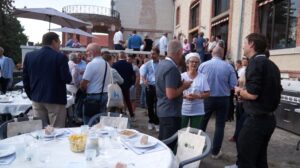 Participants au barbecue annuel du GIR au Domaine du Glandier à Villeherviers